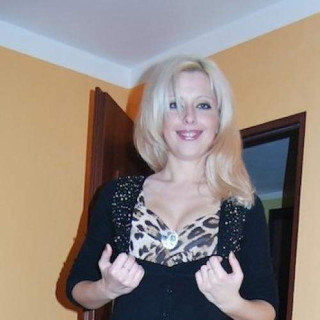 Adelina32