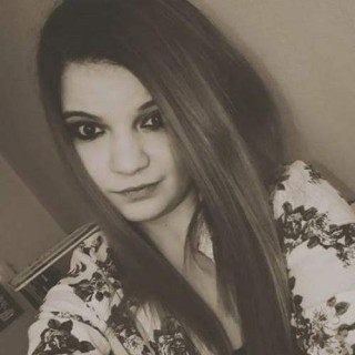 Luucky__Emily